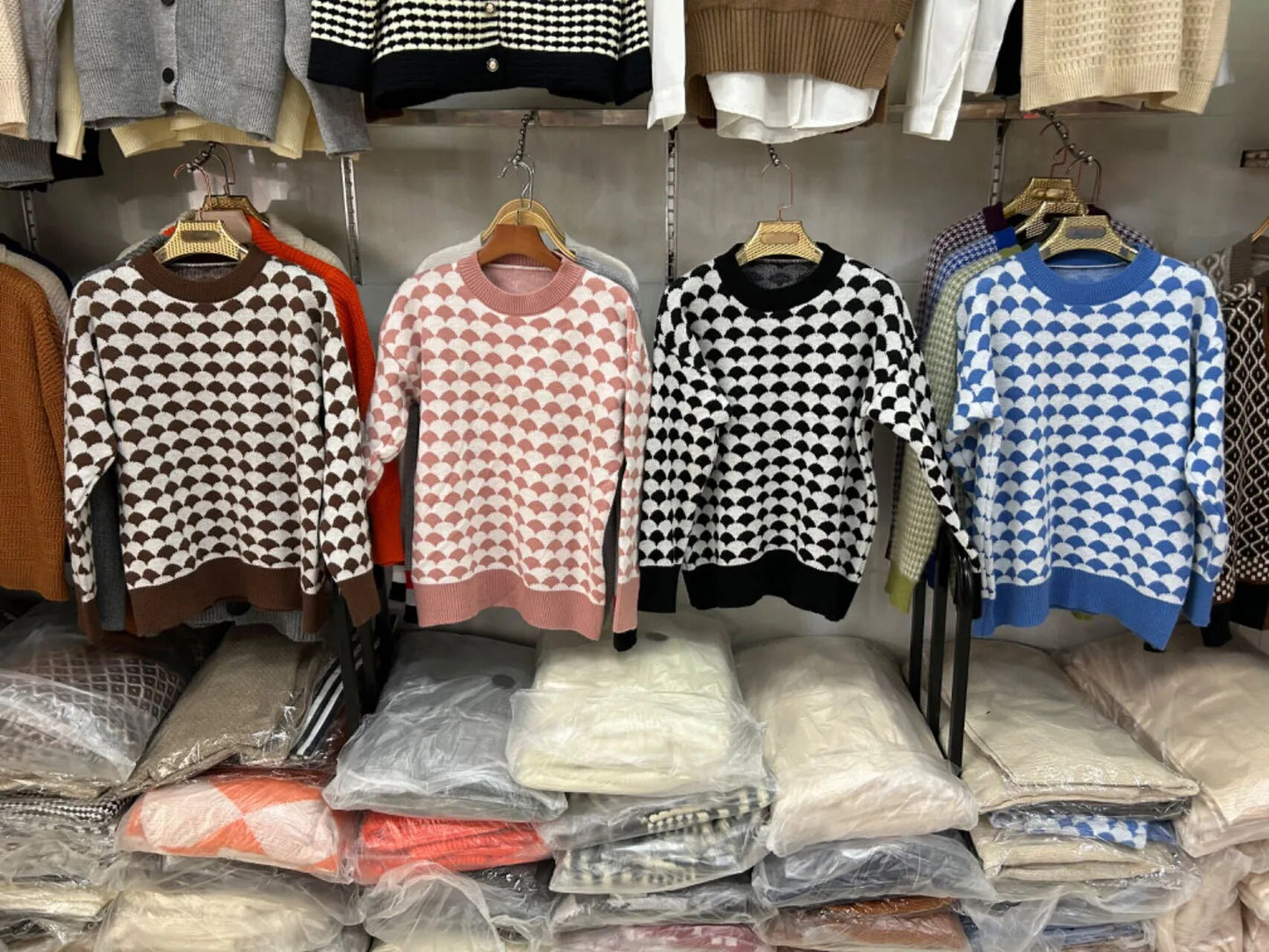 2023 Autumn and Winter New Sheep Fleece Two Color Jacquard Fish Scale Loose Women's Knitted Sweater
