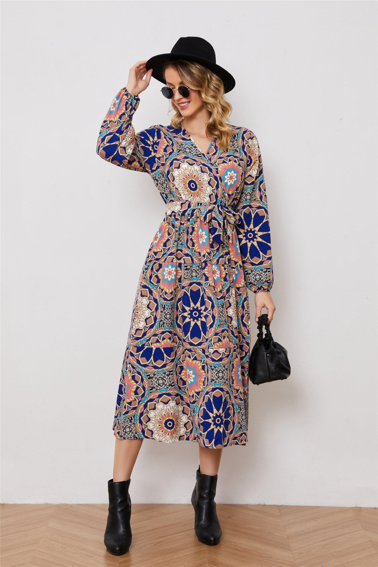 2023 V-neck Big Flowers Print Long-sleeved Tee-length Dress