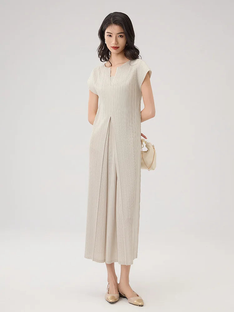 2024 Summer New Thin V-neck French Short-sleeved Minimalist Dress