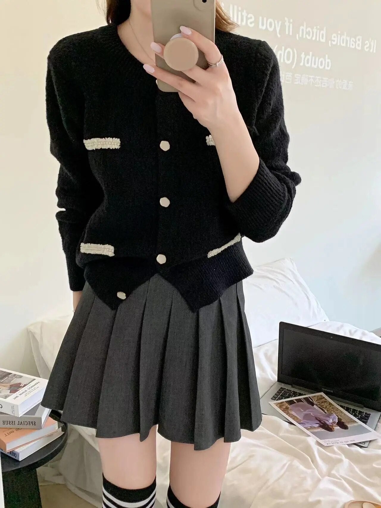 Autumn New Fresh Sweet Soft Glutinous Loose Long Sleeve Knitted Cardigan Sweater Short Coat Top