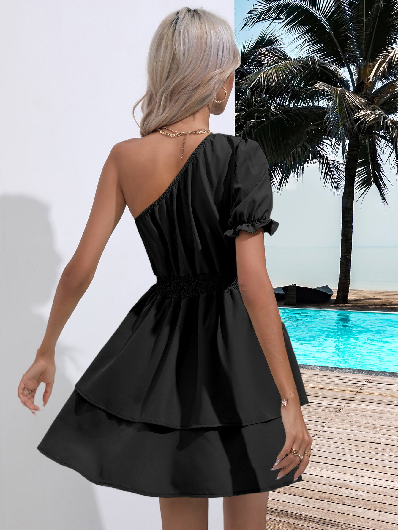 Chic One Shoulder Tiers Short Dress