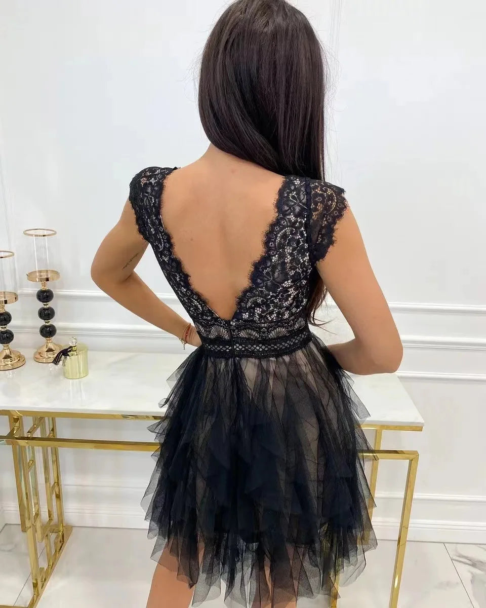 Sexy V-neck Lace Short Party Dress