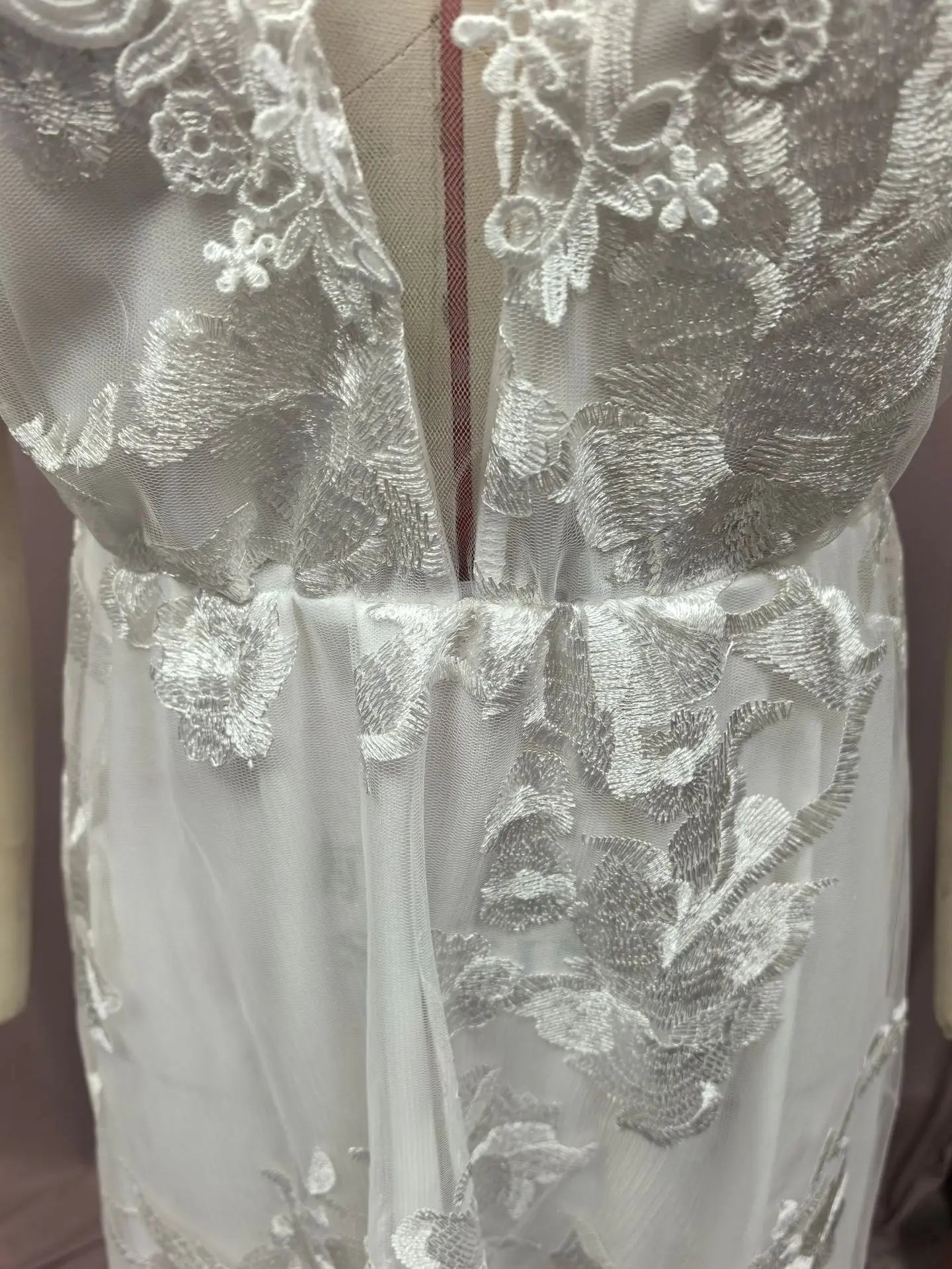 Sexy V-neck Open Back Spaghetti Straps Lace Long Dress White