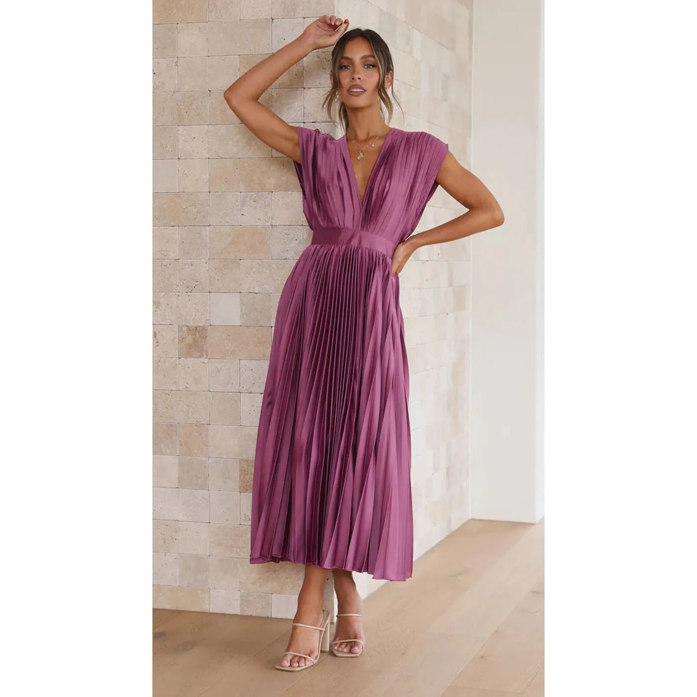 Summer New Sexy Deep V-neck Open Back Pleated Casual Loose Sleeveless Dress
