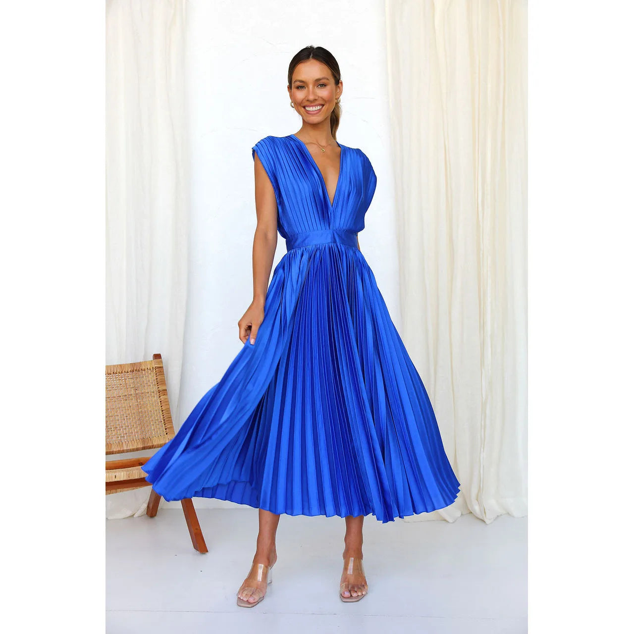 Summer New Sexy Deep V-neck Open Back Pleated Casual Loose Sleeveless Dress