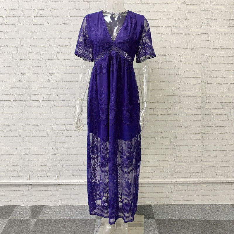 2023 Vintage Gorgeous Lace Deep V-neck Solid Color Dress
