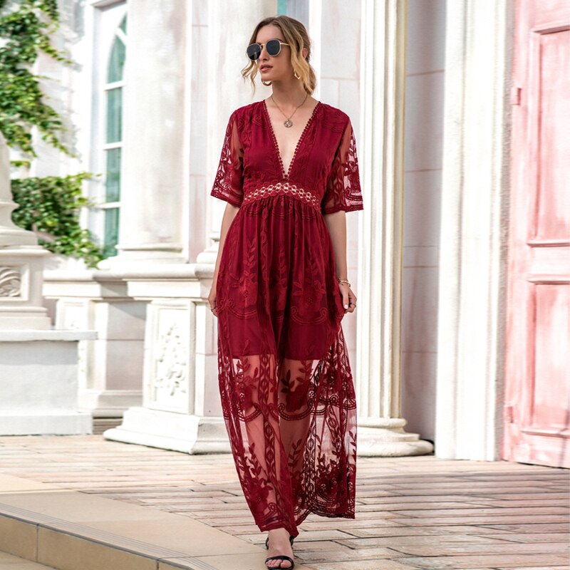 2023 Vintage Gorgeous Lace Deep V-neck Solid Color Dress