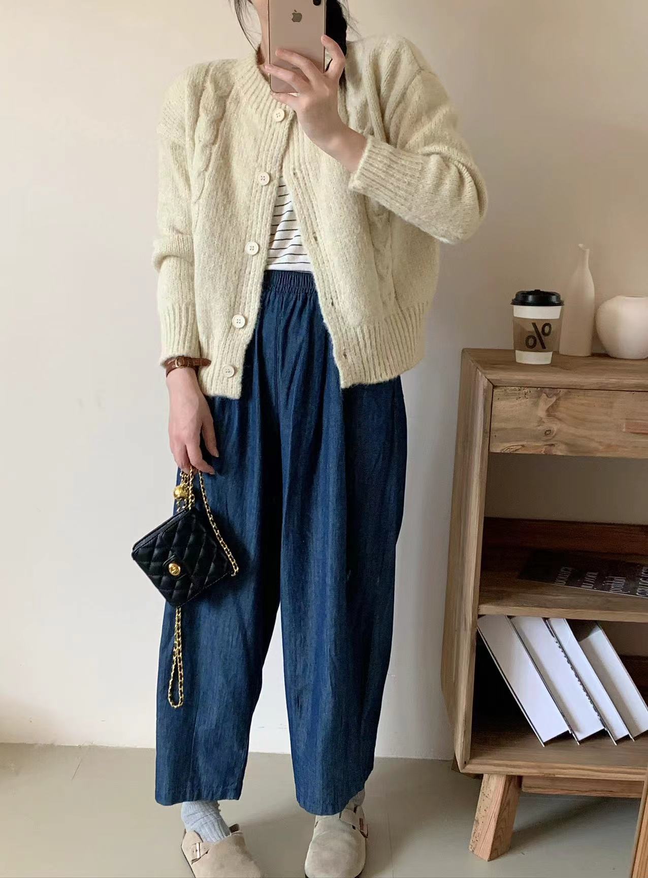 2023 VintageTwist Solid Color Sweater Jacket Autumn Crewneck Sweet Fresh Knitted Cardigan Woman
