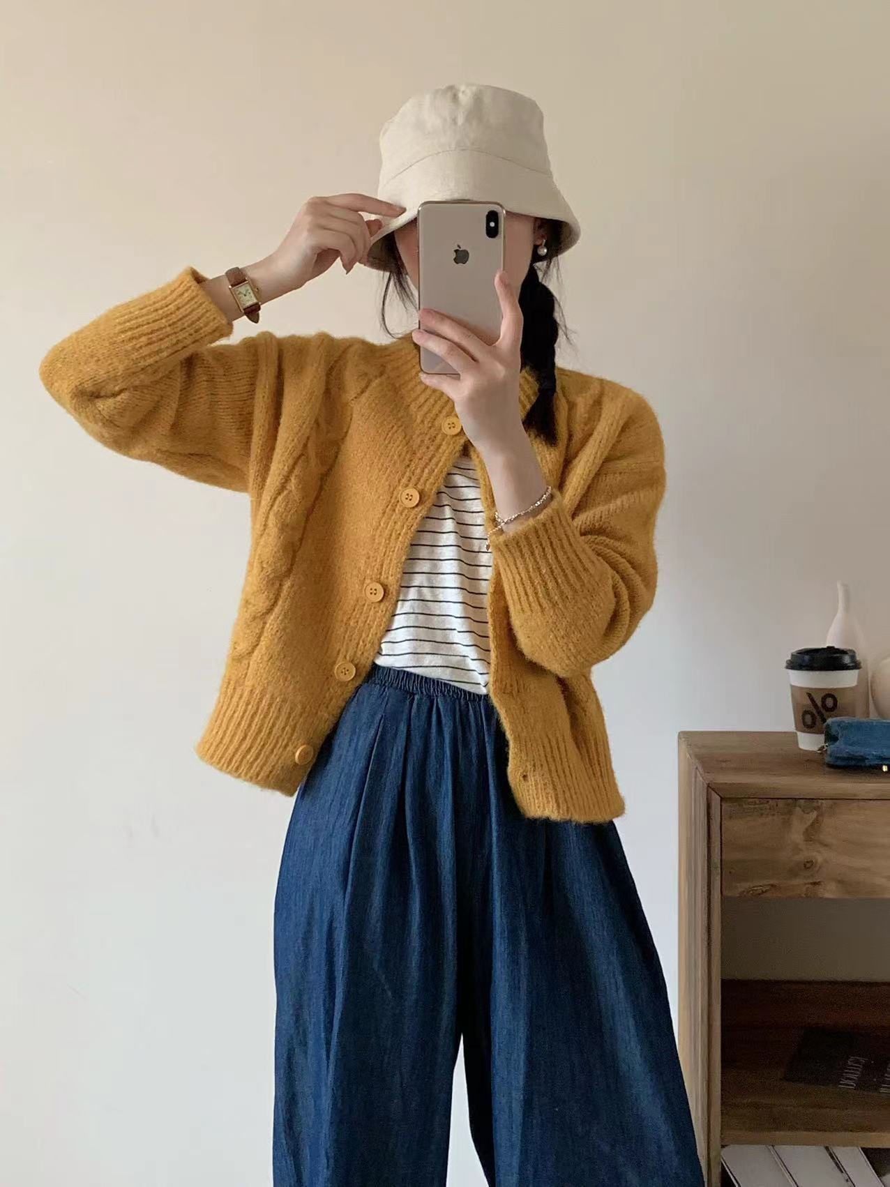 2023 VintageTwist Solid Color Sweater Jacket Autumn Crewneck Sweet Fresh Knitted Cardigan Woman