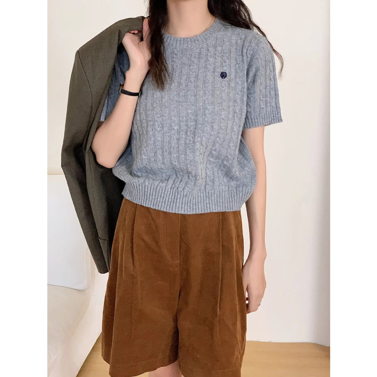 Small Flower Knitted Wool Short Sleeve Women's Autumn 2023 Layered Casual Pullover Top Sweater