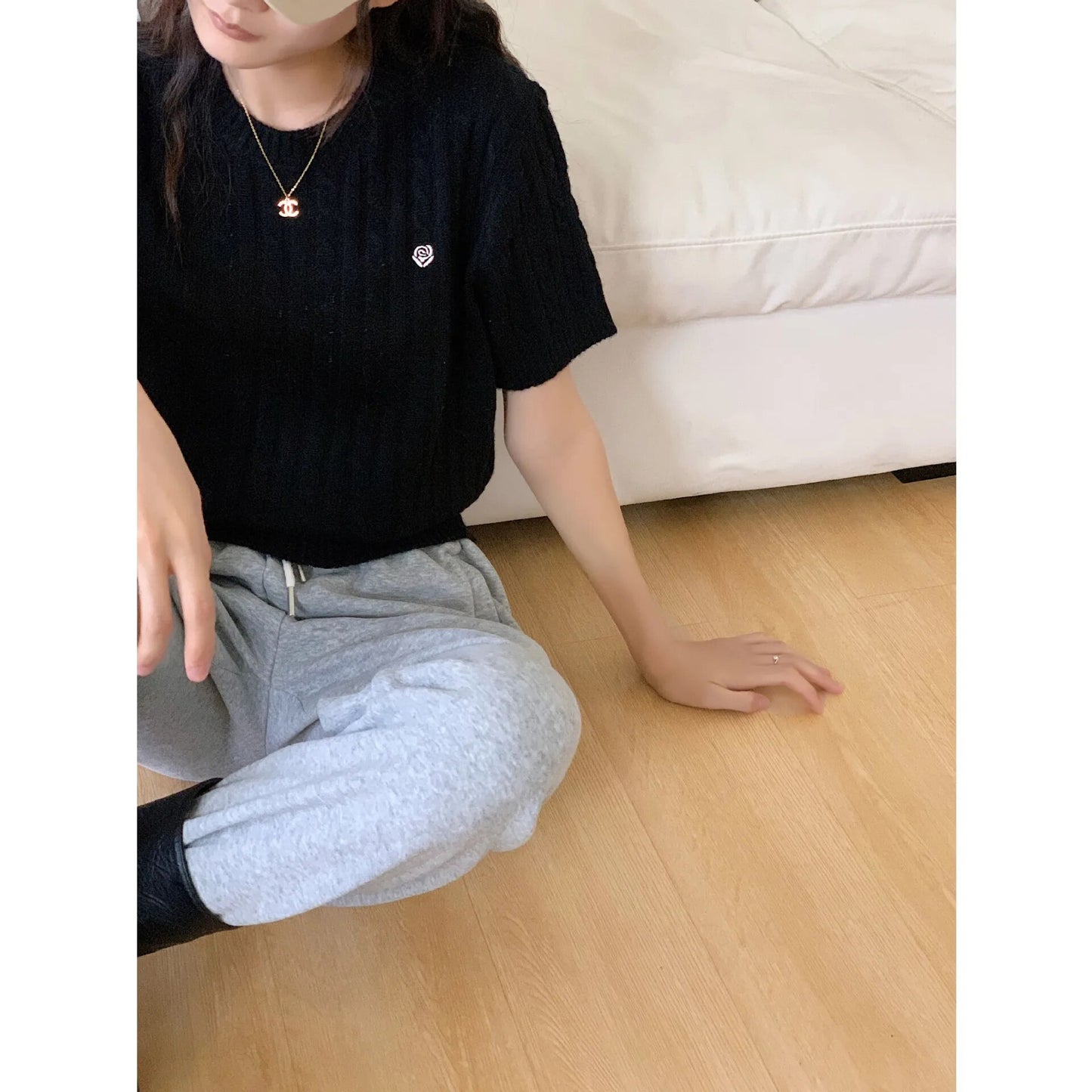 Small Flower Knitted Wool Short Sleeve Women's Autumn 2023 Layered Casual Pullover Top Sweater