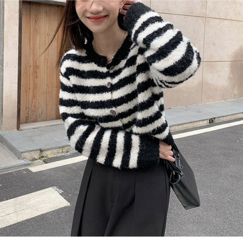 Striped Sweater Jacket Women's Soft Glutinous Knitted Cardigan Top