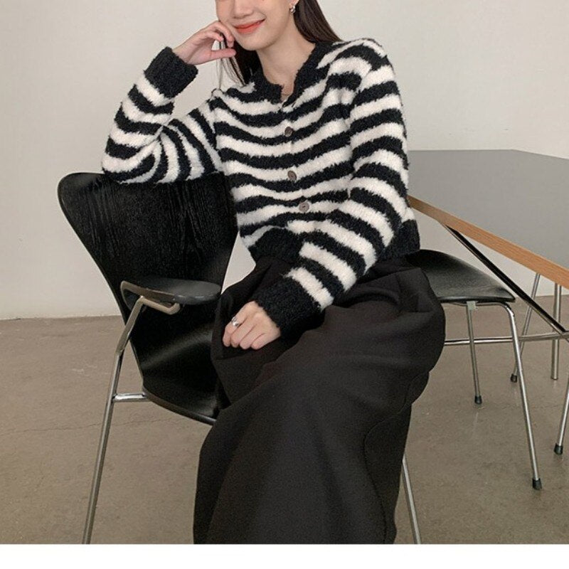 Striped Sweater Jacket Women's Soft Glutinous Knitted Cardigan Top